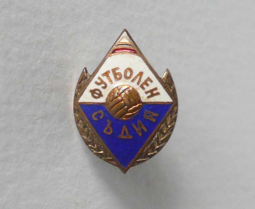 Стари  футболни значки - спортни знаци