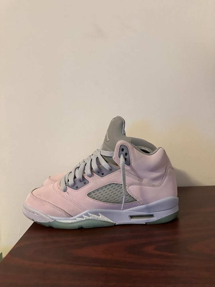 Jordan 5 easter.