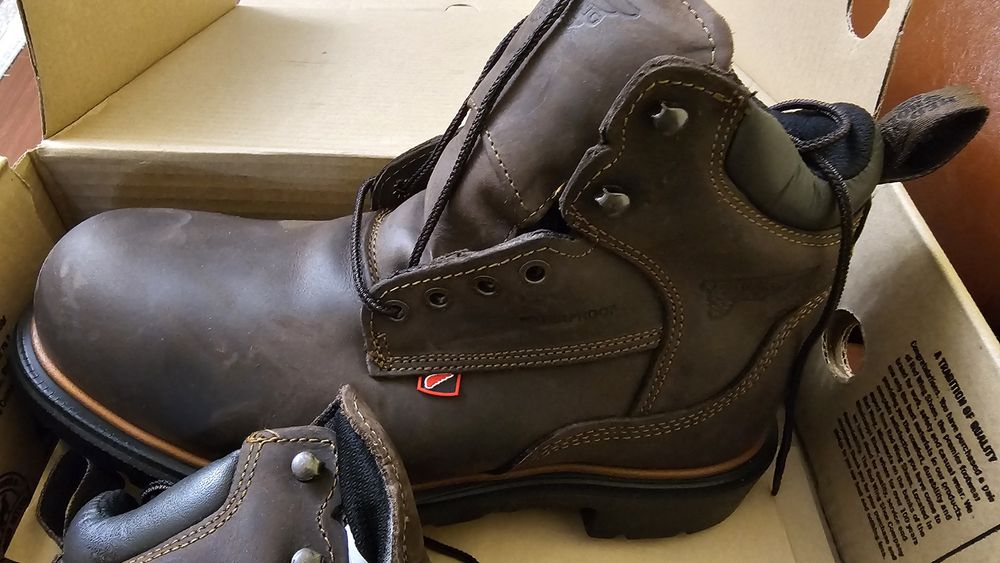 Red Wings 41 размер Новый made in USA