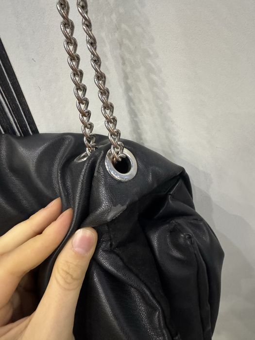 Черна чанта през рамо от H&M