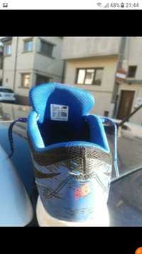 New Balance  BARBATI