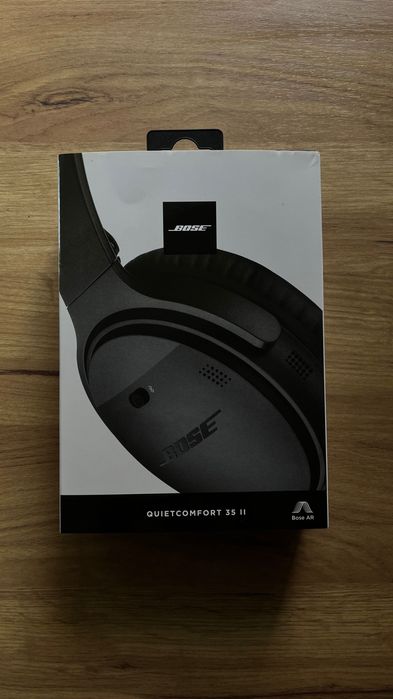 Продавам безжични слушалки Bose QC35 II в перфектно състояние.