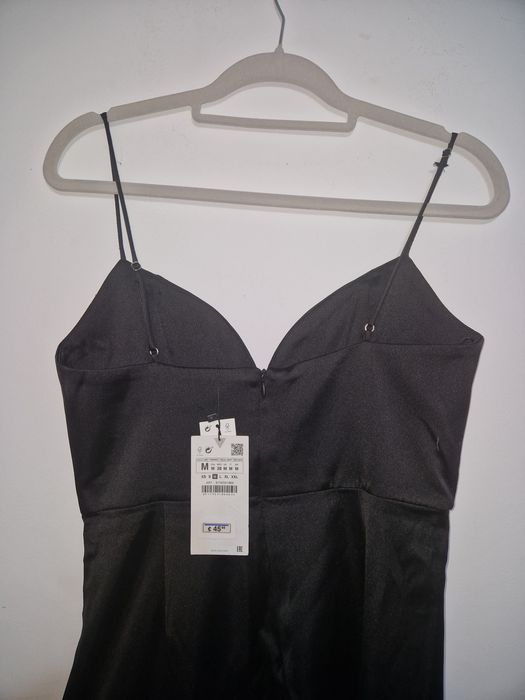 Rochie noua eveniment lunga neagra Zara