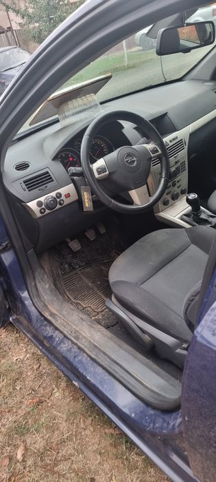 Vând Opel astra H 2007