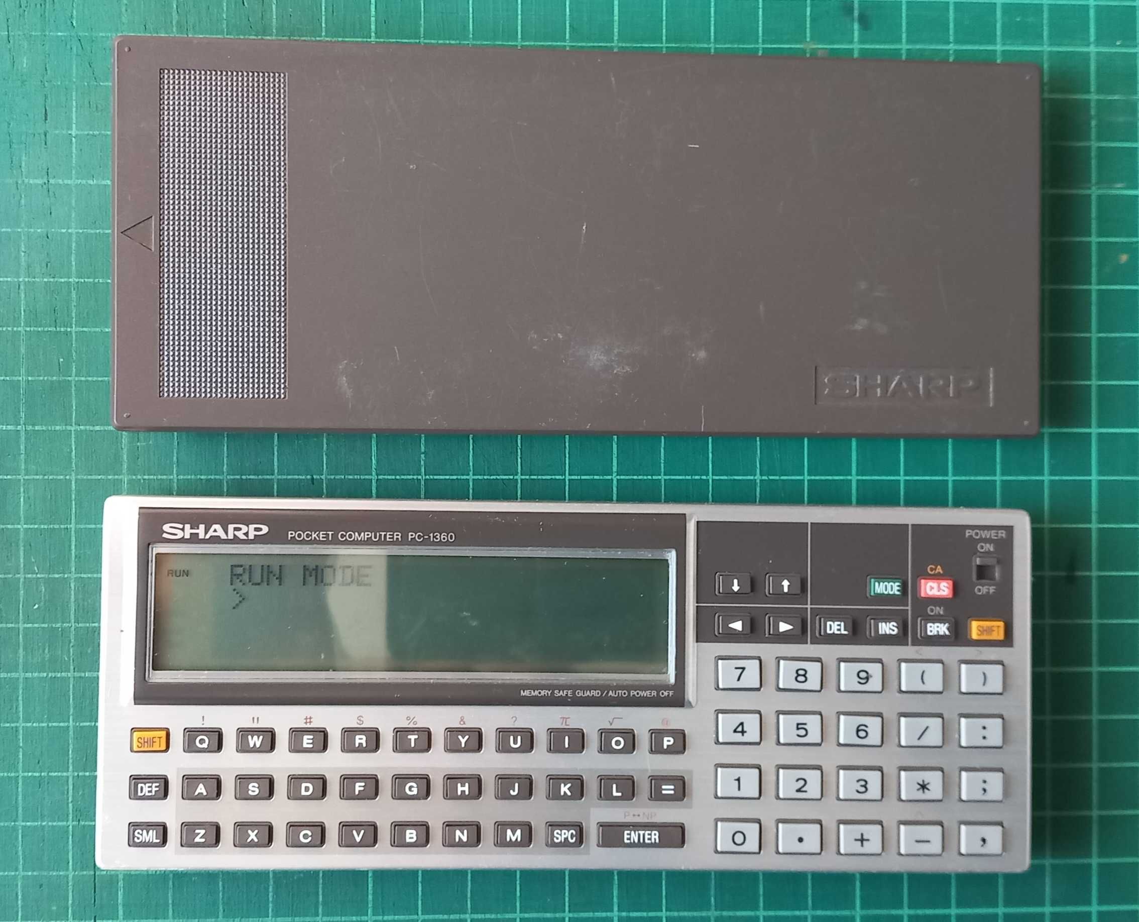 Calculator Vintage Sharp PC-1360 - 1987