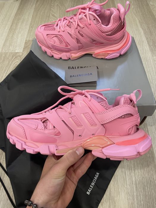 Balenciaga Track