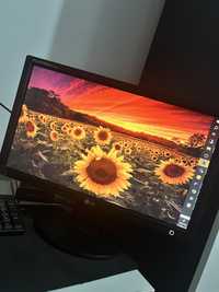 Vând urgent monitor LG Flatron LCD wide 19 inch