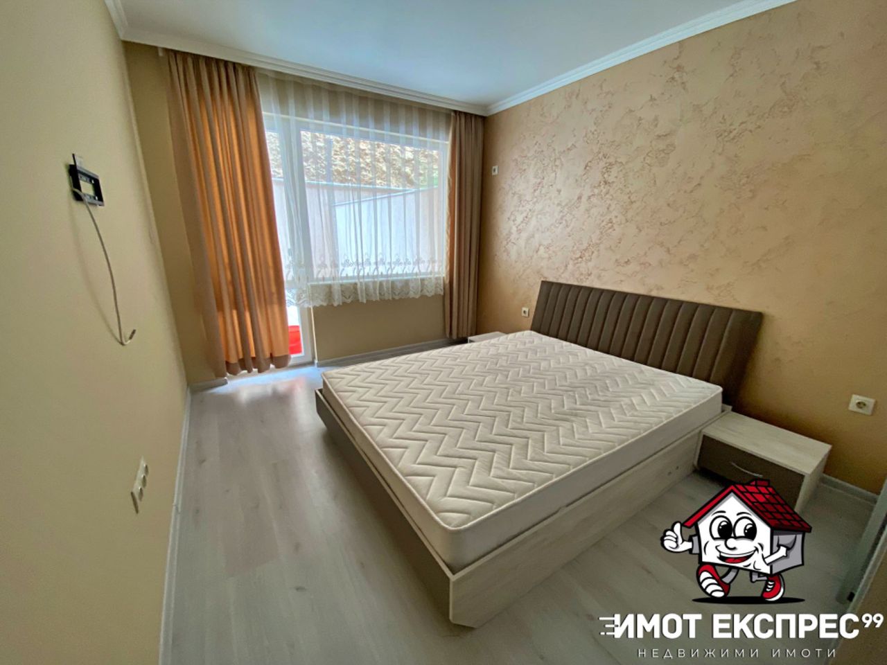 Продава се Двустаен апартамент в Асеновград - 55 кв.м за 6 €/кв.м - Снимка #13