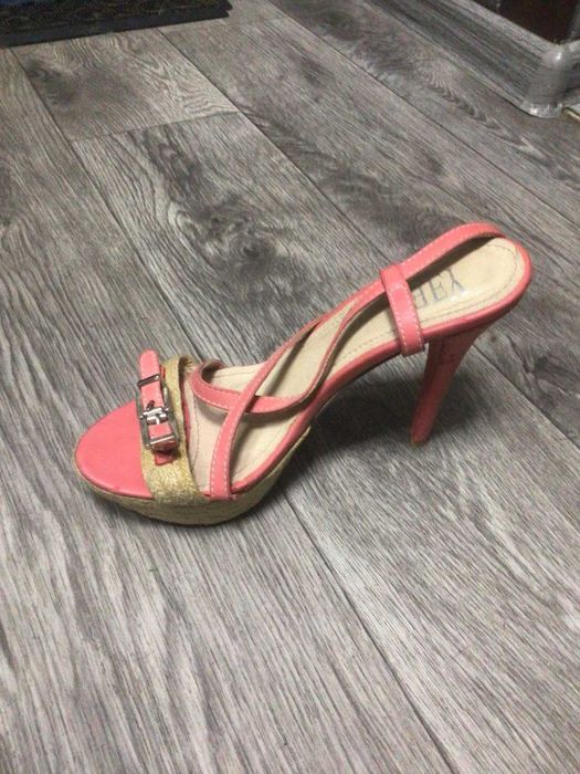 Босоножки и туфли 35-36