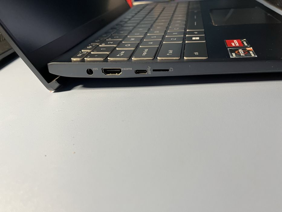 Laptop MSI Modern B14 de vânzare!