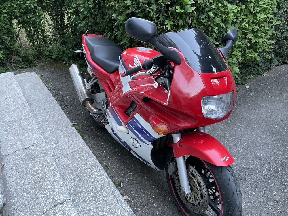 Honda Cbr f2 600ff