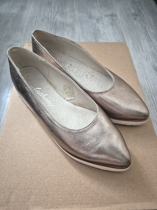 Pantofi/balerini/opincute piele, 35