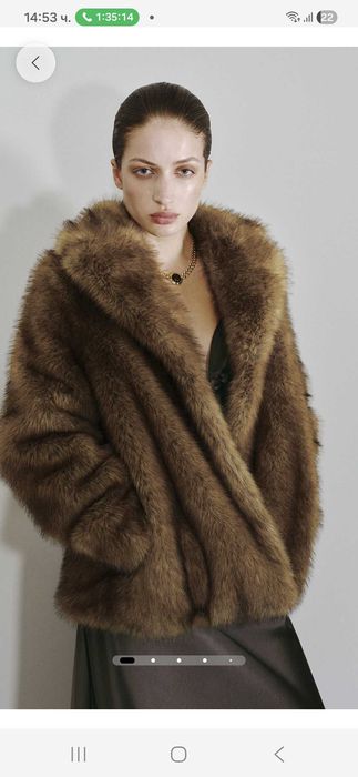 Палто от новата колекция на MANGO