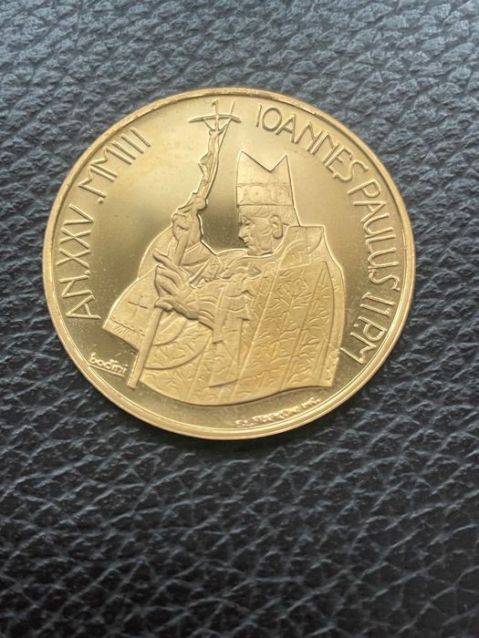 Златна монета 21 карата.