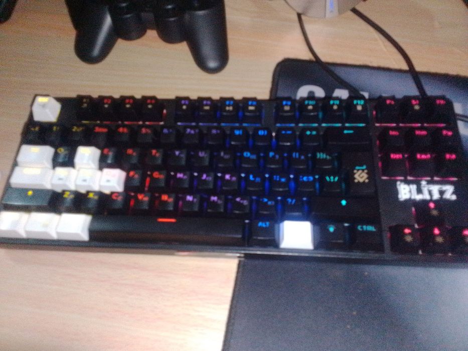 Клавиатура BLITZ