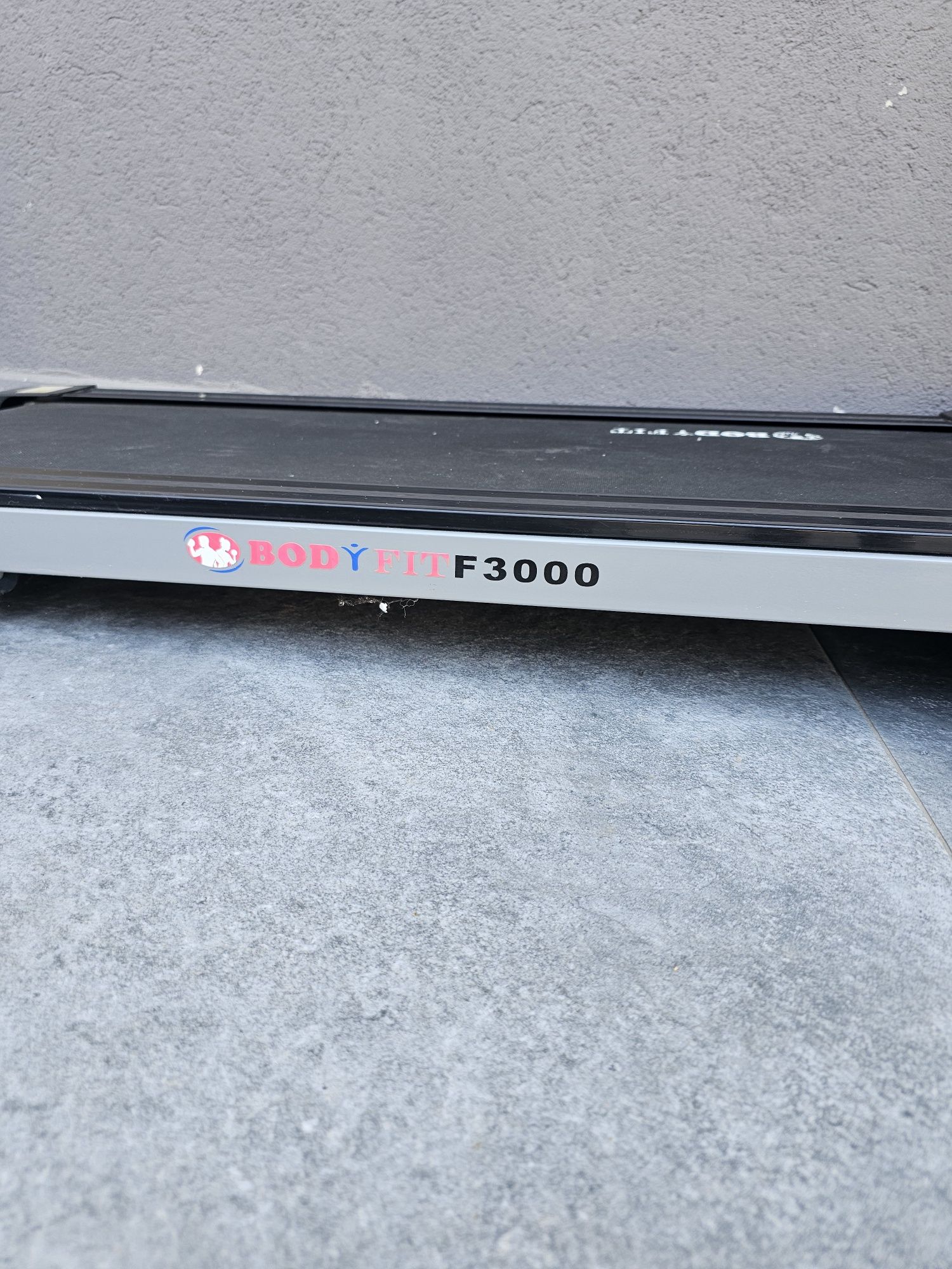 Banda de alergat F3000