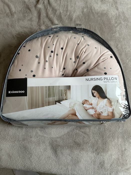 Възглавница за кърмене