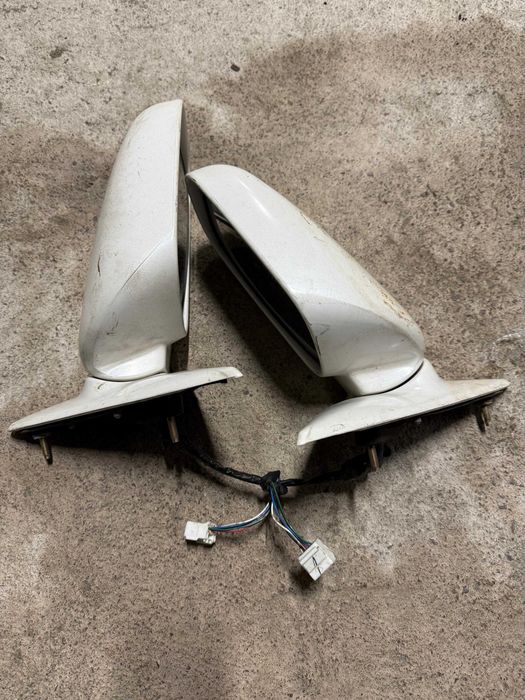 Зеркало боковое правая Toyota Camry Gracia 5 конт