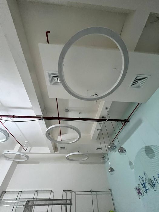 Продается лампы для магазина и кафе