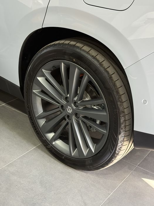 Leapmotor C16 Electro restyling