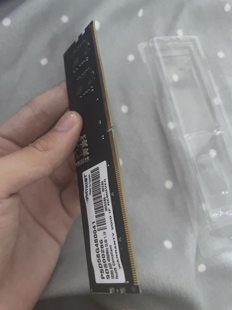 stick ram 8gb ddr5 nou