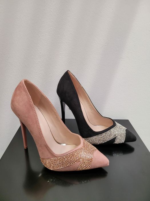 Livrare GRATUITA, 45Lei perechea pantofi dama toc 8cm si 10cm