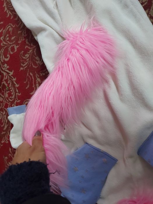 Costum unicorn s fete