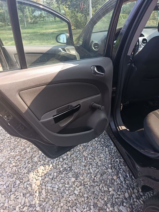 OPEL CORSA 1,2 benzina model enjoy