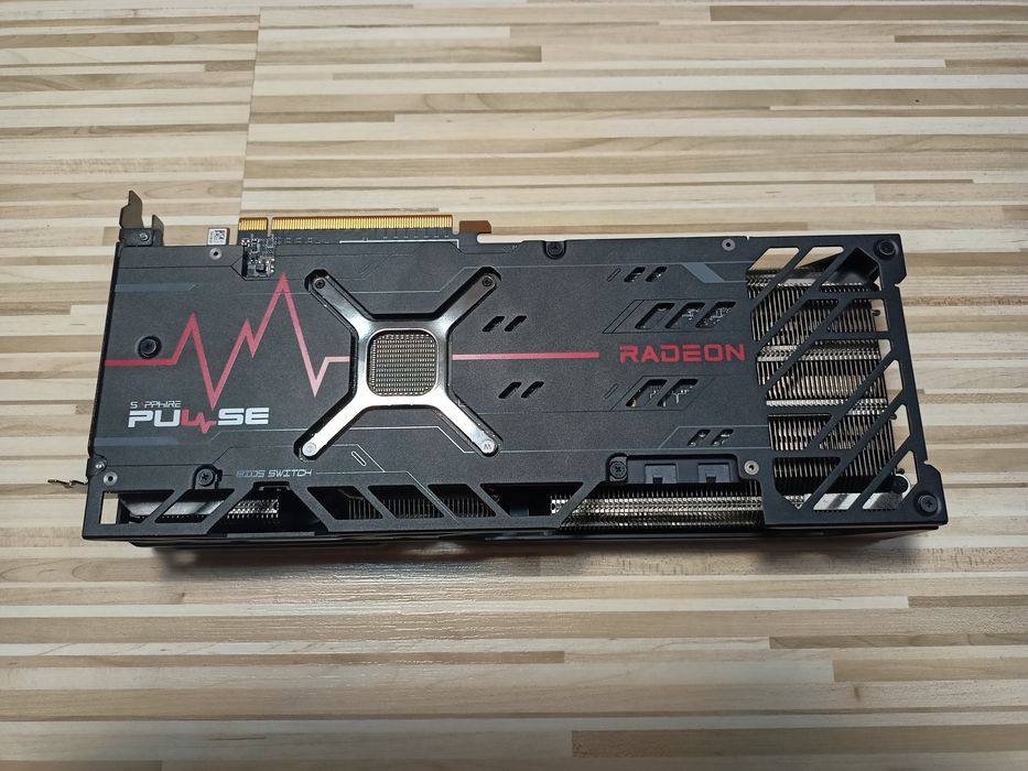 Placa video Sapphire RX 6800 Pulse 16GB GDDR6 256-bit