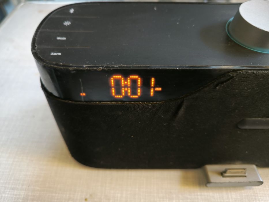 Boxa bluethooth radio