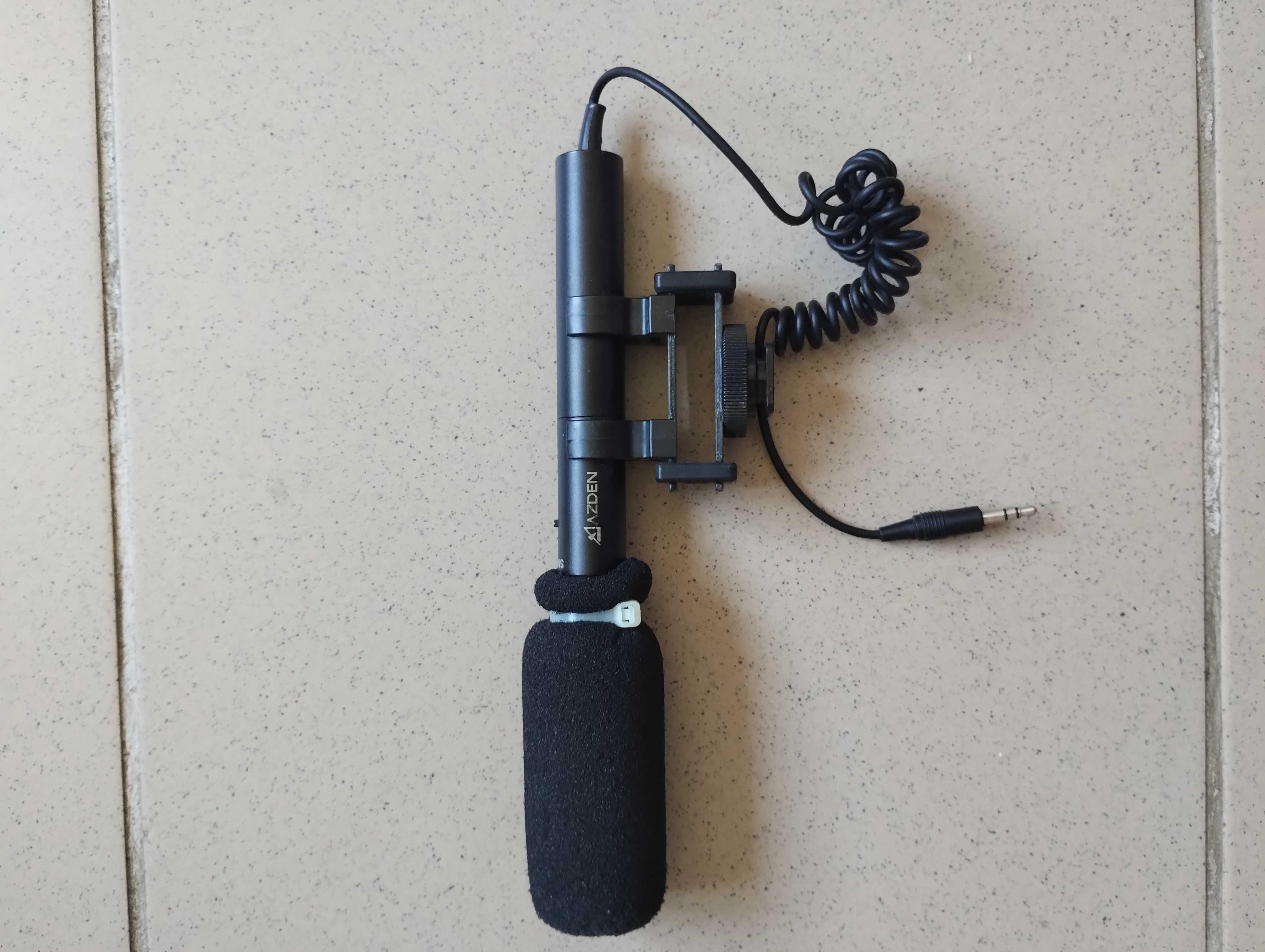 Microfon AZDEN SMX - 10, cu un mic defect