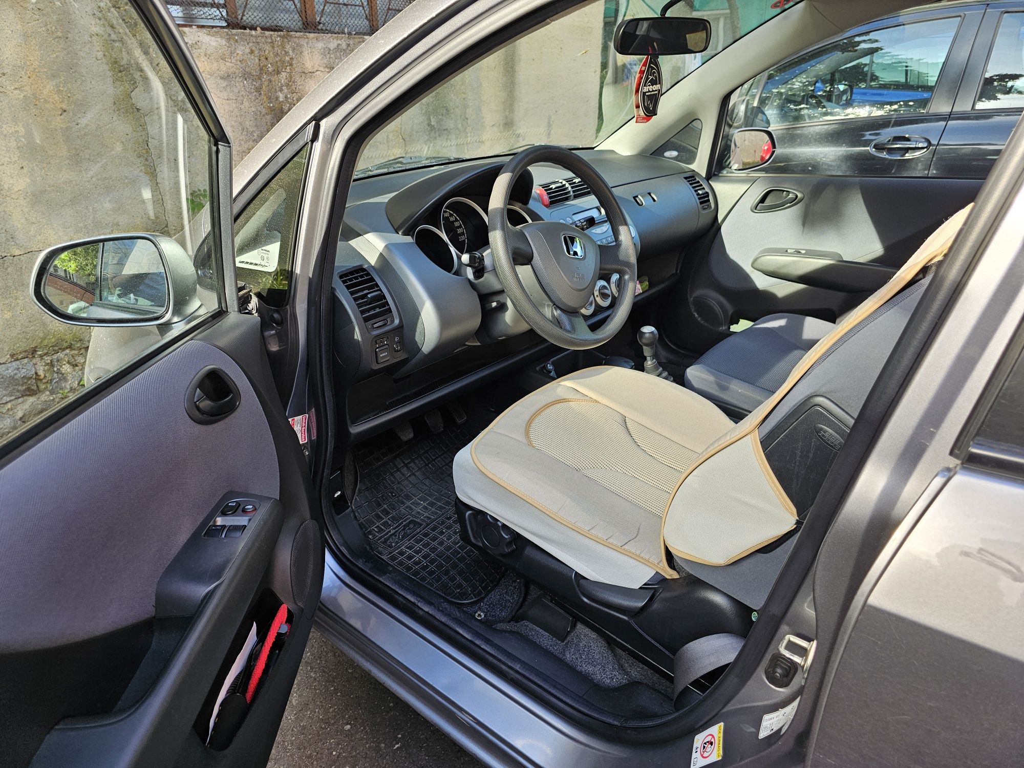 Honda Jazz 1.2 benzina, an 2005