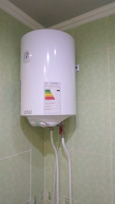 Продам бойлер недорого на 30 литров