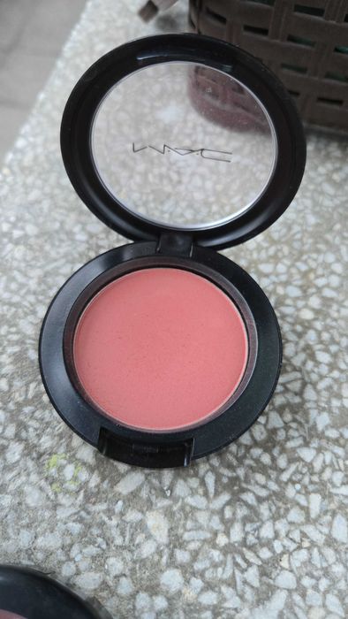 2 бр. руж MAC, Pinch me & Mocha