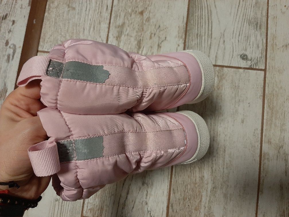 Adidas апрески за дете и есенно зимни обувки кецове