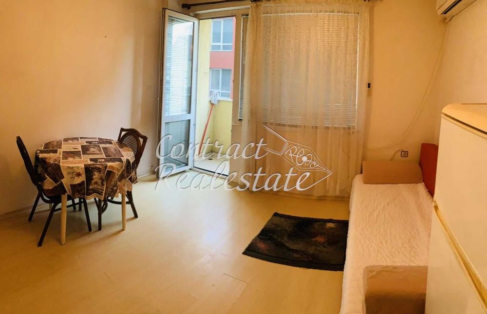 Дава се под наем Двустаен апартамент в Варна, ЖП Гара - 58 кв.м за 306 € - Снимка #3