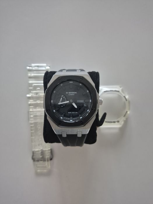 Часовник Casio G Shock GA-2100-1A2ER RoyalOak [CasiOak]