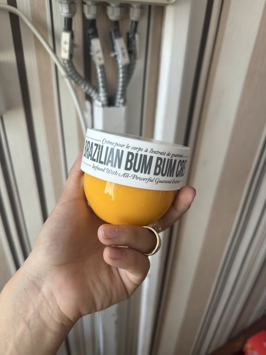 Sol de janeiro brazilian bum bum cream