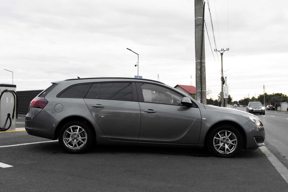 Opel Insignia 2016 - 1.6 CDTI