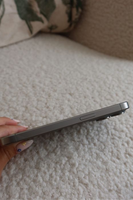 Iphone 15 Pro 256 GB Natural Titanium