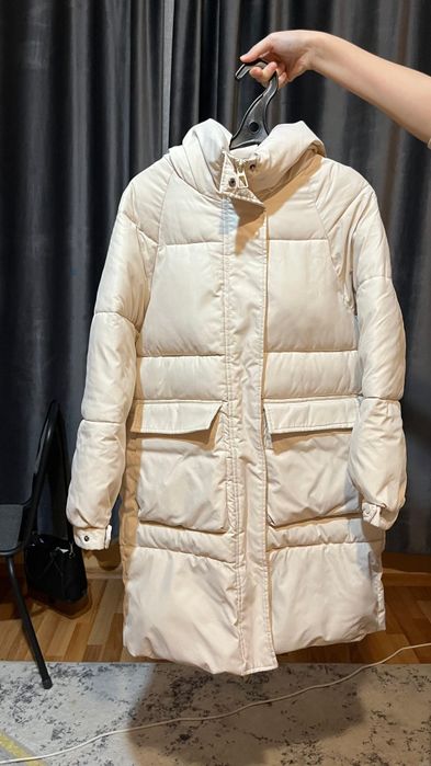 Зимняя куртка  белая