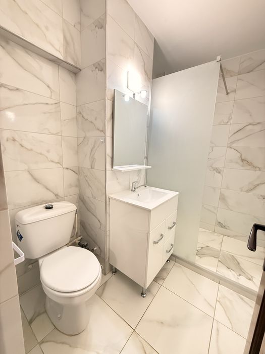 Apartament cu 3 camere
