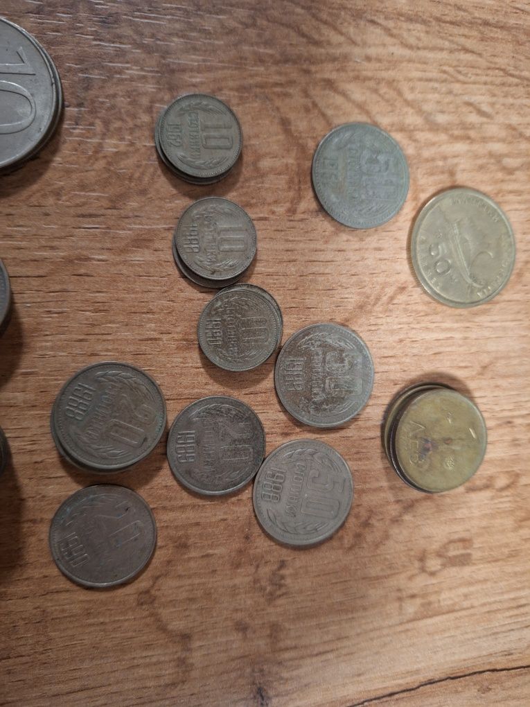 Продавам стари монети, за всички 120 лева