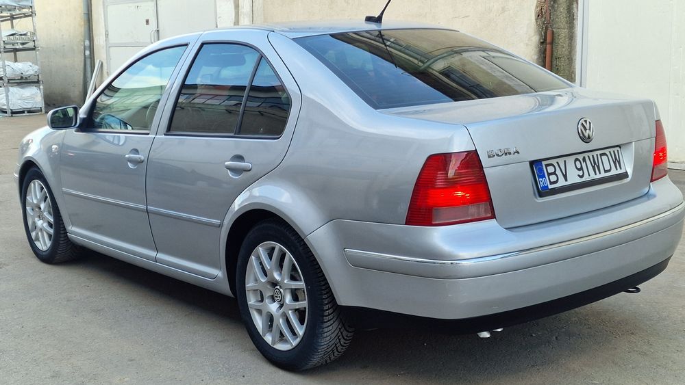 Volkswagen Bora 1.6 Benzina