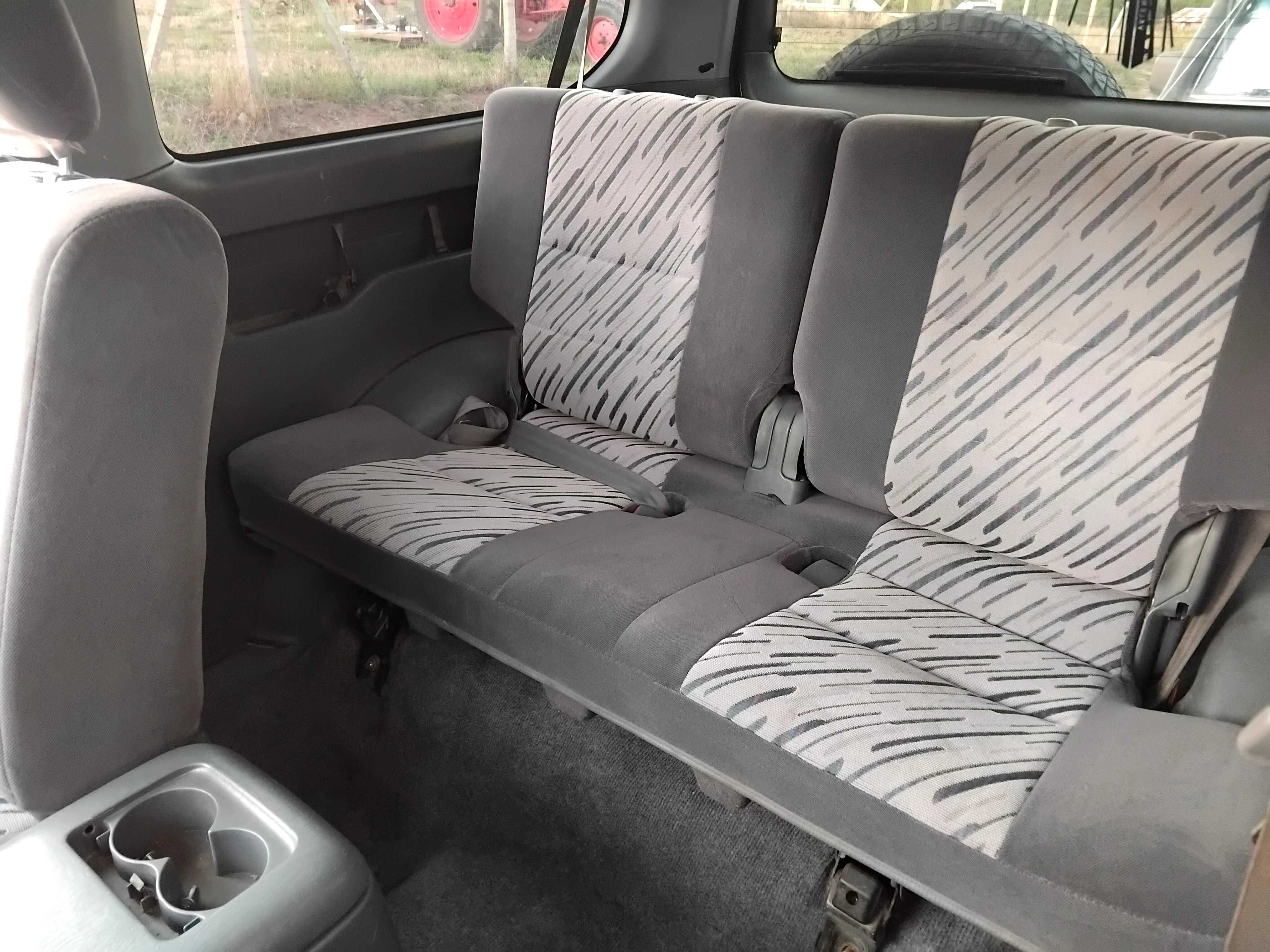 Toyota Land Cruiser 90