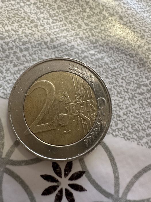 Продавам 2 евро