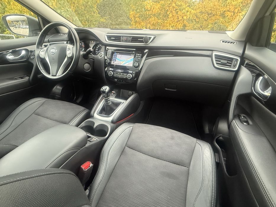 Nissan Qashqai / 2016 / 1.2 Tce / Euro 6 / Navi / Panorama /Km Reali