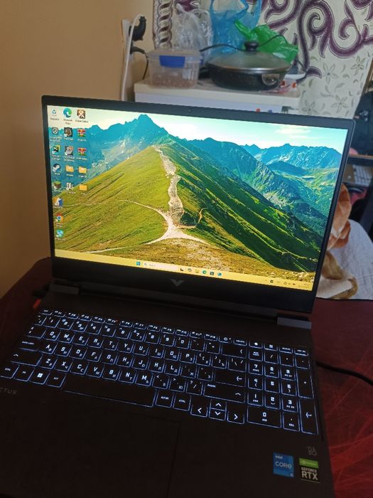 Ноутбук Victus 16g 512gb