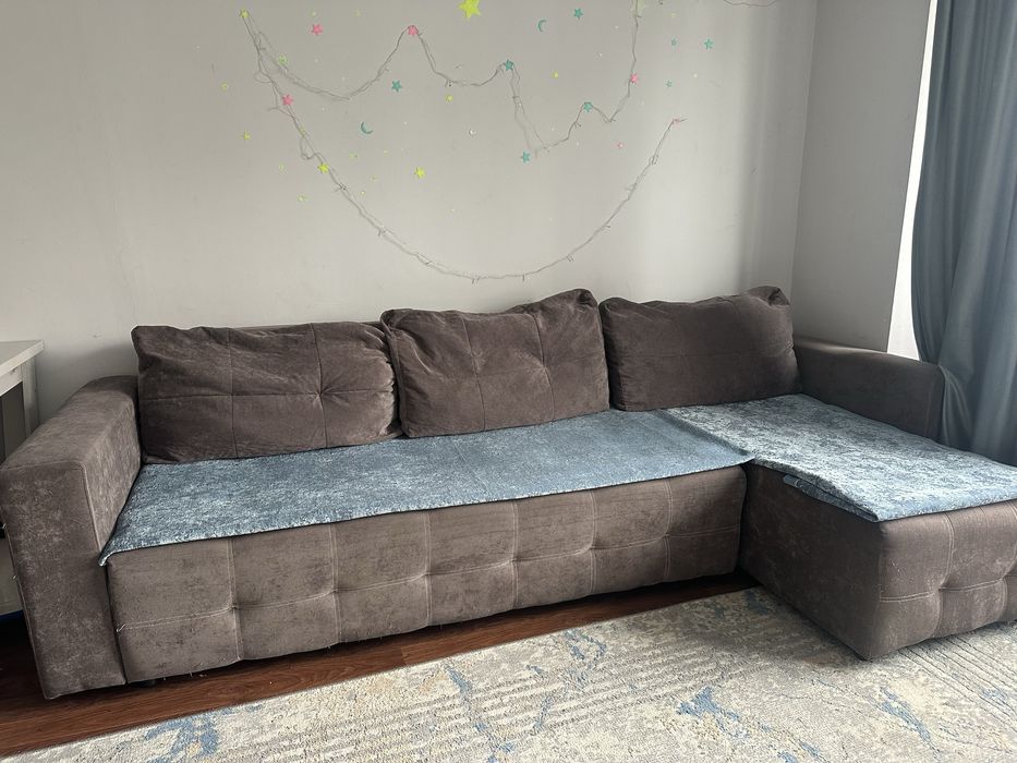 Диван для гостиной