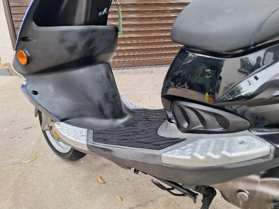 Скутер PGO T-Rex 125 4t внос Австрия